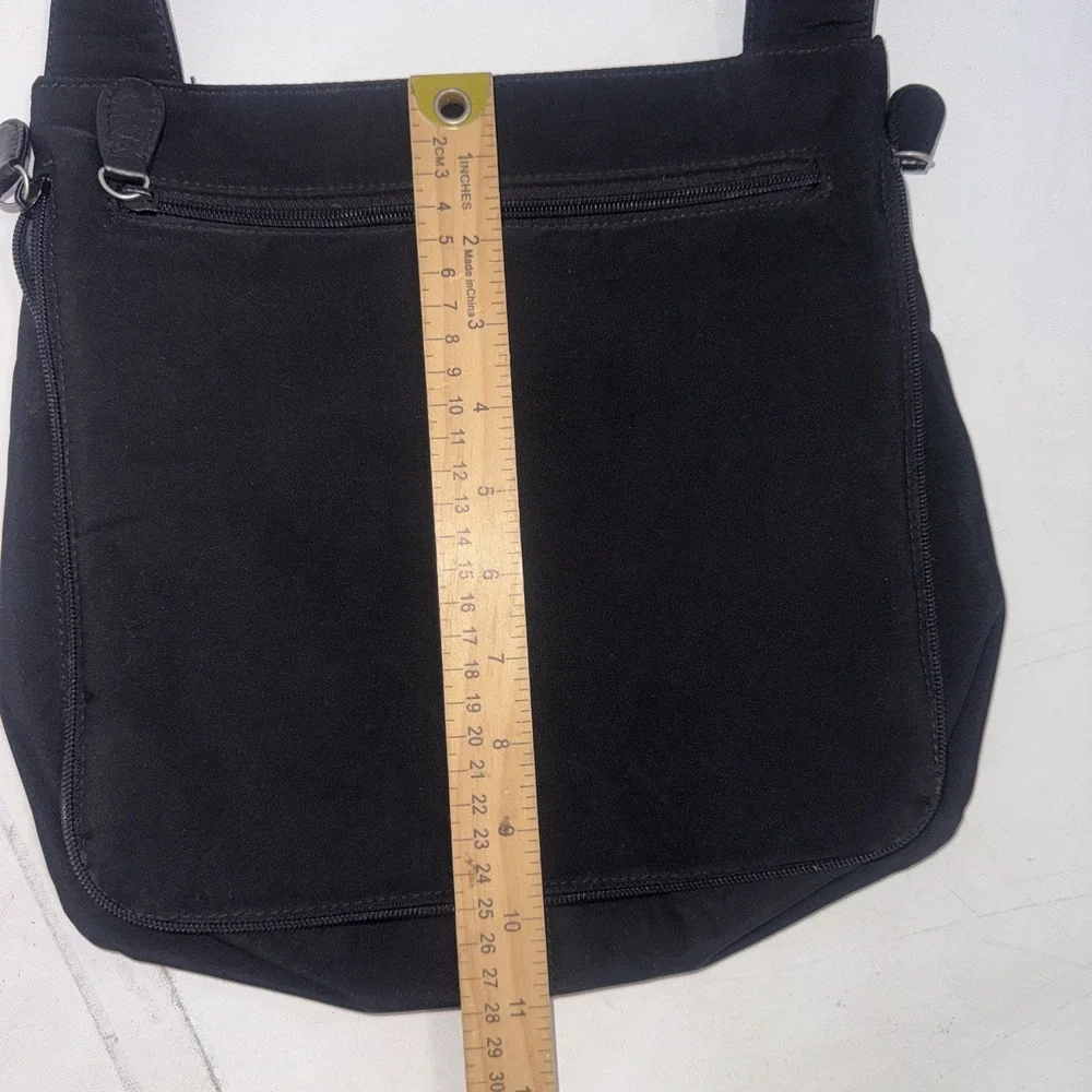 HOBO International Black Nylon Crossbody Messenger Bag Travel Purse Organizer